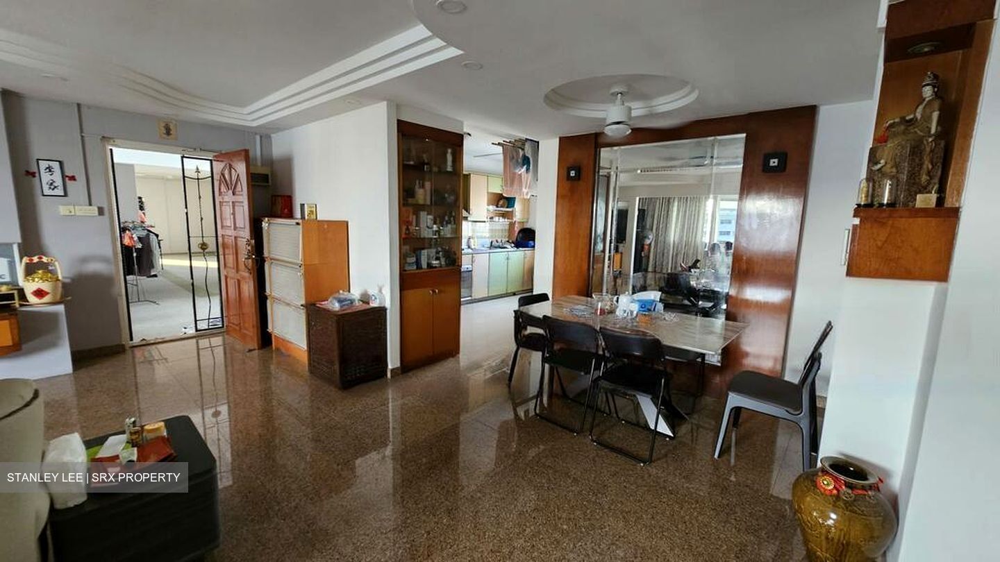 Blk 831 Jurong West Street 81 (Jurong West), HDB Executive #514387561